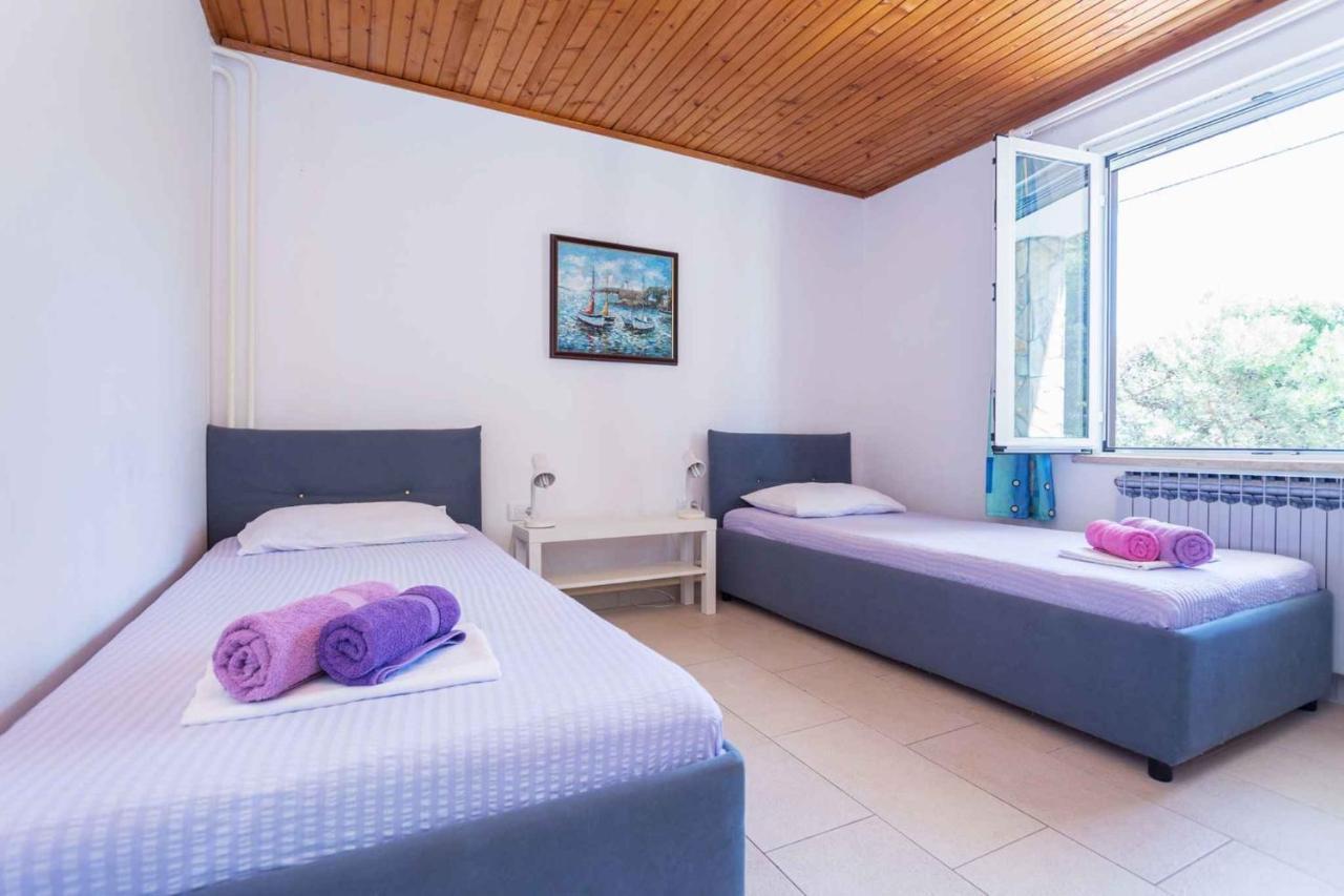 Mali Losinj Apartment 8 Mali Lošinj Exterior foto